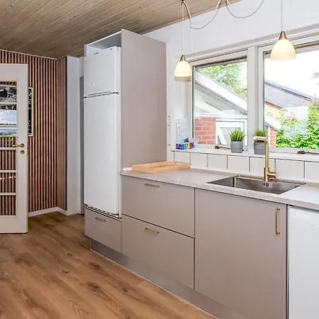 Family Fun With Fjord View - By Traum