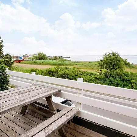 Family Fun With Fjord View Semesterbostad