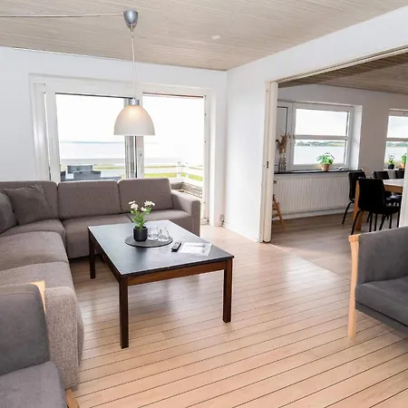 Family Fun With Fjord View *
