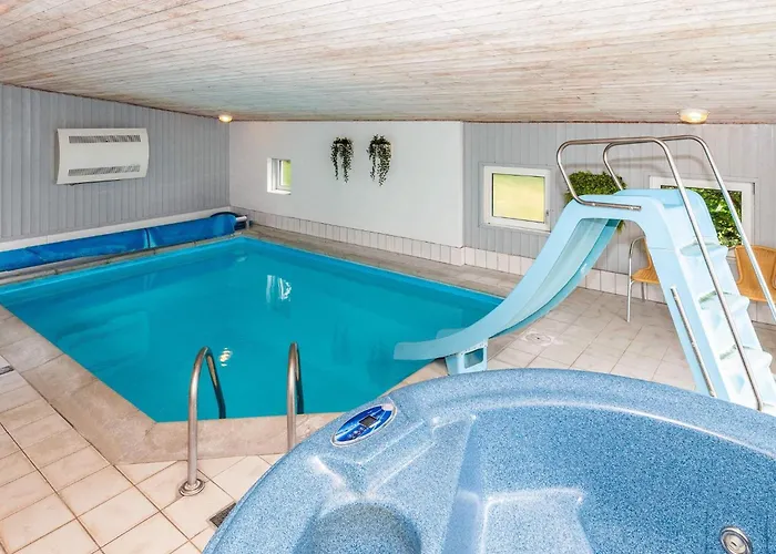 Family Fun With Fjord View - By Traum Holiday home *