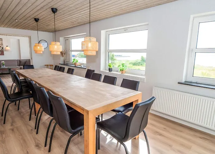 Family Fun With Fjord View - By Traum Holiday home Thyholm