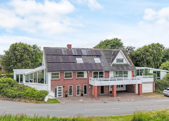 Family Fun With Fjord View - By Traum Holiday home Thyholm
